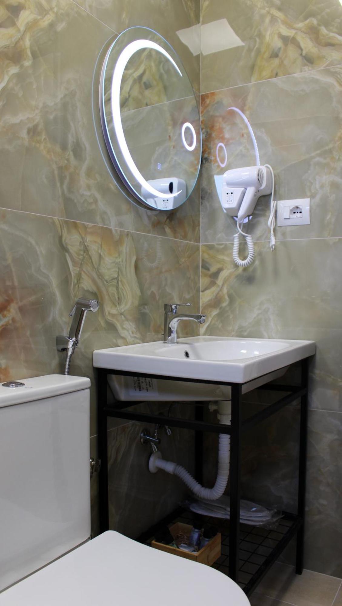 Gjirokastër Guest House Amades מראה חיצוני תמונה