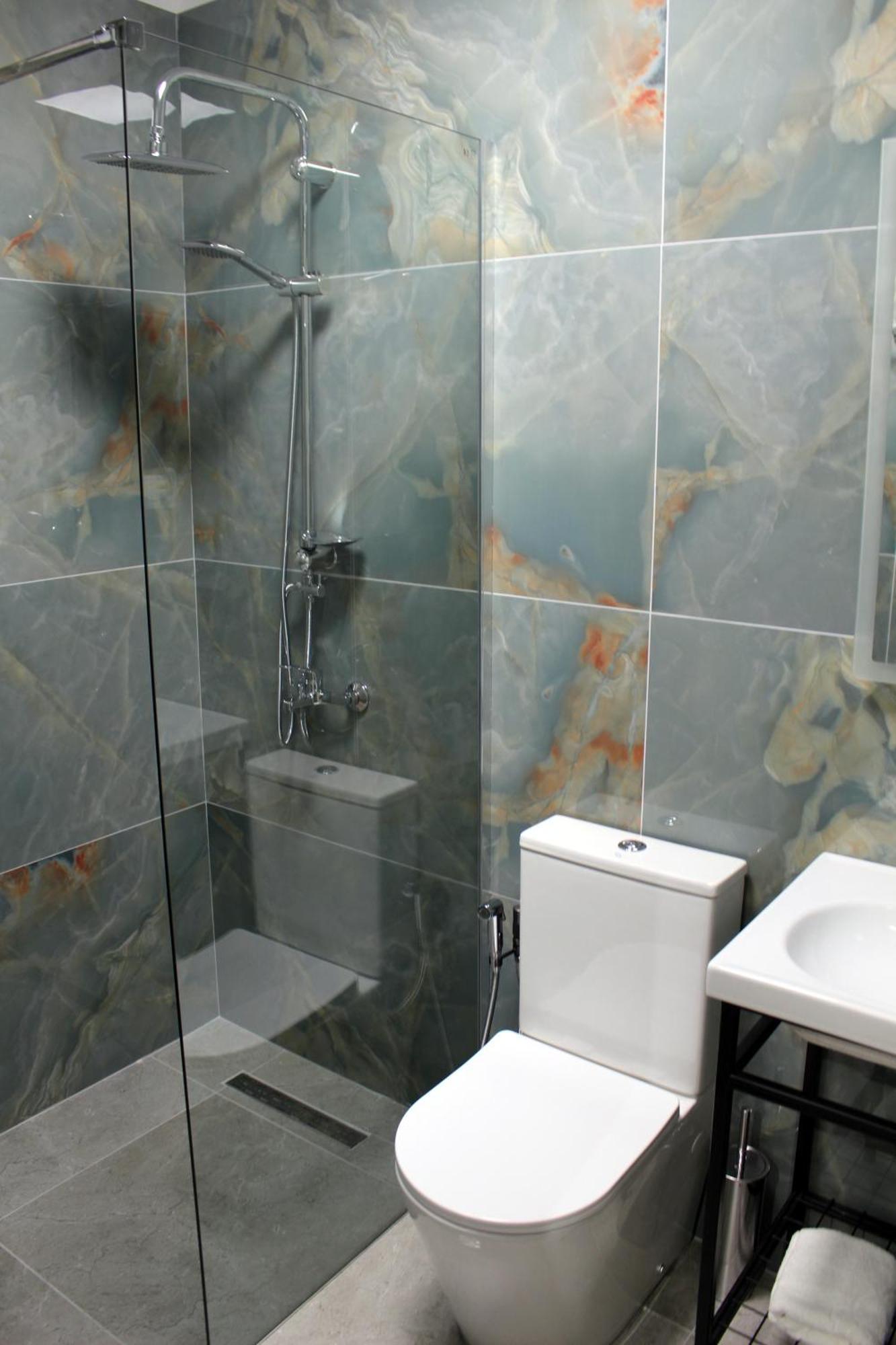 Gjirokastër Guest House Amades מראה חיצוני תמונה
